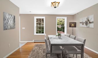 113 County Rd, Bedford, NH 03110