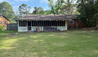 2611 PINE VALLEY Rd, Albany, GA 31707