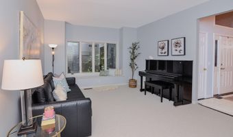 588 Green Rd, Ann Arbor, MI 48105