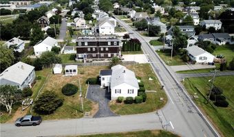 117 Wolcott Ave, Middletown, RI 02842
