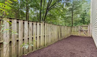 6731 DOROTHY GILES Ct, Alexandria, VA 22315
