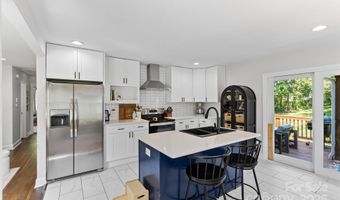 4405 Somerdale Ln, Charlotte, NC 28205