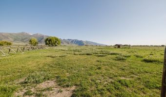 3163 Clubine Rd, Lamoille, NV 89828