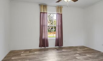 333 Smithfield, Belgrade, ME 04917