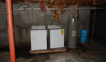 17 W Birch Ln, Beaver Cove, ME 04441