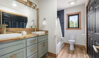 162 Oak Grove Rd, Austin, AR 72007