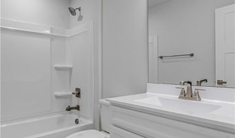 1845 Shank Dr, Akron, OH 44313
