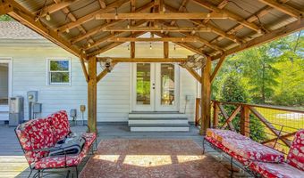 2113 Backlake Cir, Bainbridge, GA 39819