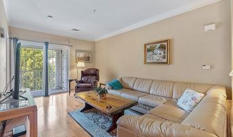 170 Haverhill St 136, Andover, MA 01810