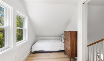 804 Mohegan Trl, Block Island, RI 02807