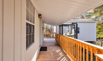 9110 Dove St, Bay St. Louis, MS 39520