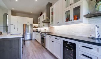 864 Del Mar Downs Rd, Solana Beach, CA 92075