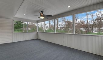 504 Thornlea Ct, Ballwin, MO 63011