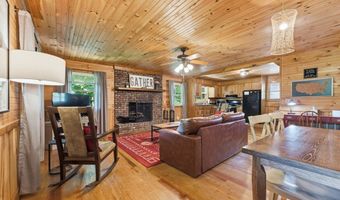 292 N Rhododendron, Almond, NC 28702