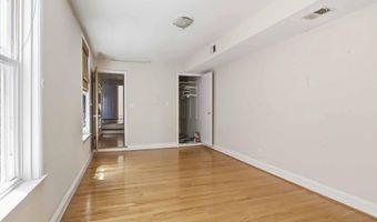 827 N HOWARD St, Baltimore, MD 21201