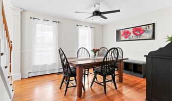 45 Silo Dr, Cranston, RI 02921