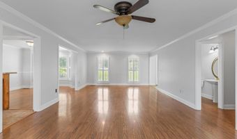 3054 Hawthorne St, Athens, TN 37303