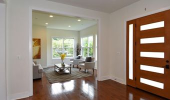 5802 WILMETT, Bethesda, MD 20817