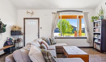 1538 Powers Blvd, Belgrade, MT 59714