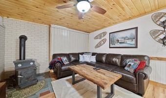 23 Holman Way, Chester, NH 03036