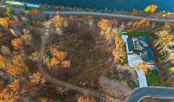 3053 WATERVIEW Dr, Wisconsin Rapids, WI 54494