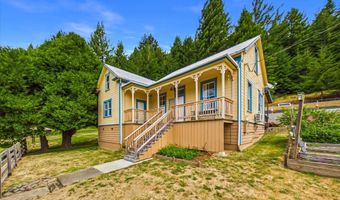 10730 W End Rd, Arcata, CA 95521