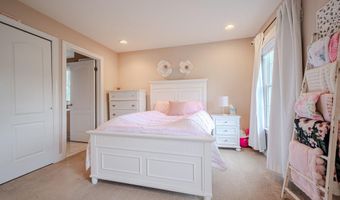 5 FOXVIEW Cir, Hockessin, DE 19707