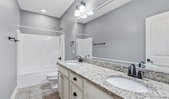 10684 Hinds Rd, Benton, AR 72019