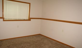 2420 SE 14th Ave, Aberdeen, SD 57401