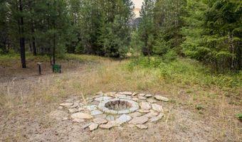 599 Chokecherry Dr, Bonners Ferry, ID 83805