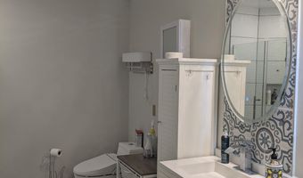 100 HARBORVIEW Dr 211, Baltimore, MD 21230