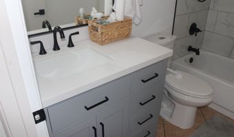 33 S POPLAR Way, Chandler, AZ 85226
