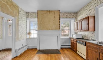 152 Church St, Belfast, ME 04915