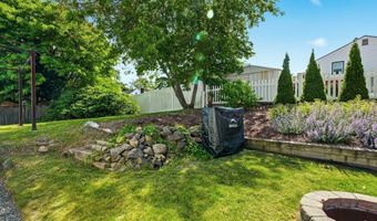 42 Matthies St, Beverly, MA 01915
