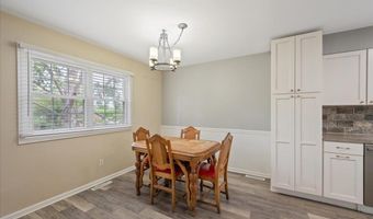 3069 HANSON St, Cheyenne, WY 82001