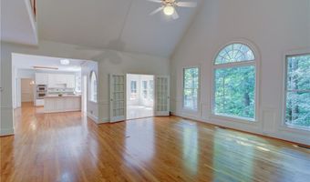 5404 Chaversham Ln, Peachtree Corners, GA 30092