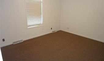 2933 Ashley Dr, Adrian, MI 49221