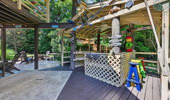 1304 BRYAN POINT Rd, Accokeek, MD 20607
