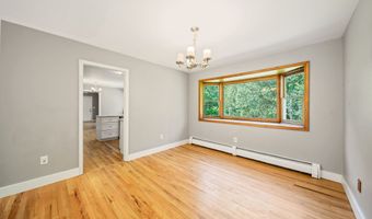 225 Bethmour Rd, Bethany, CT 06524