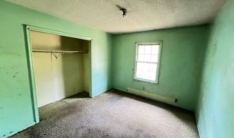 121 Forest Pl, Aberdeen, NC 28315