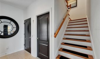 6412 MAYRA SHORES Ln, Apollo Beach, FL 33572