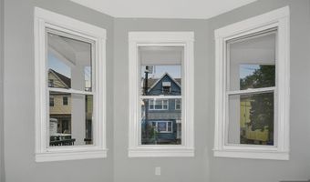 20 W 49th St, Bayonne, NJ 07002