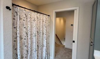 5555 Harrison St, Batesville, AR 72501
