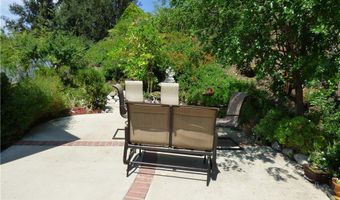 5650 Lake Lindero Dr, Agoura Hills, CA 91301