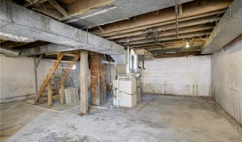 710 English Ave, Austin, IN 47102