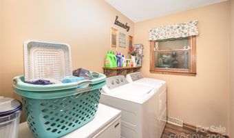 38899 Dalton Ln, Albemarle, NC 28001