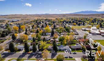 1220 Alpine Ave, Cody, WY 82414