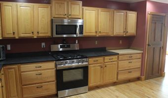 100 Ledge Ln, Bristol, VT 05443