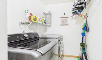 605 S Palmer Dr, Brandon, SD 57005