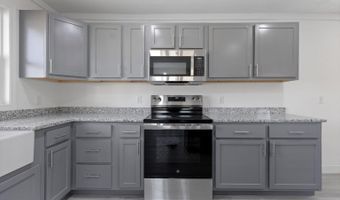 711 Walter St, Athens, TN 37303
